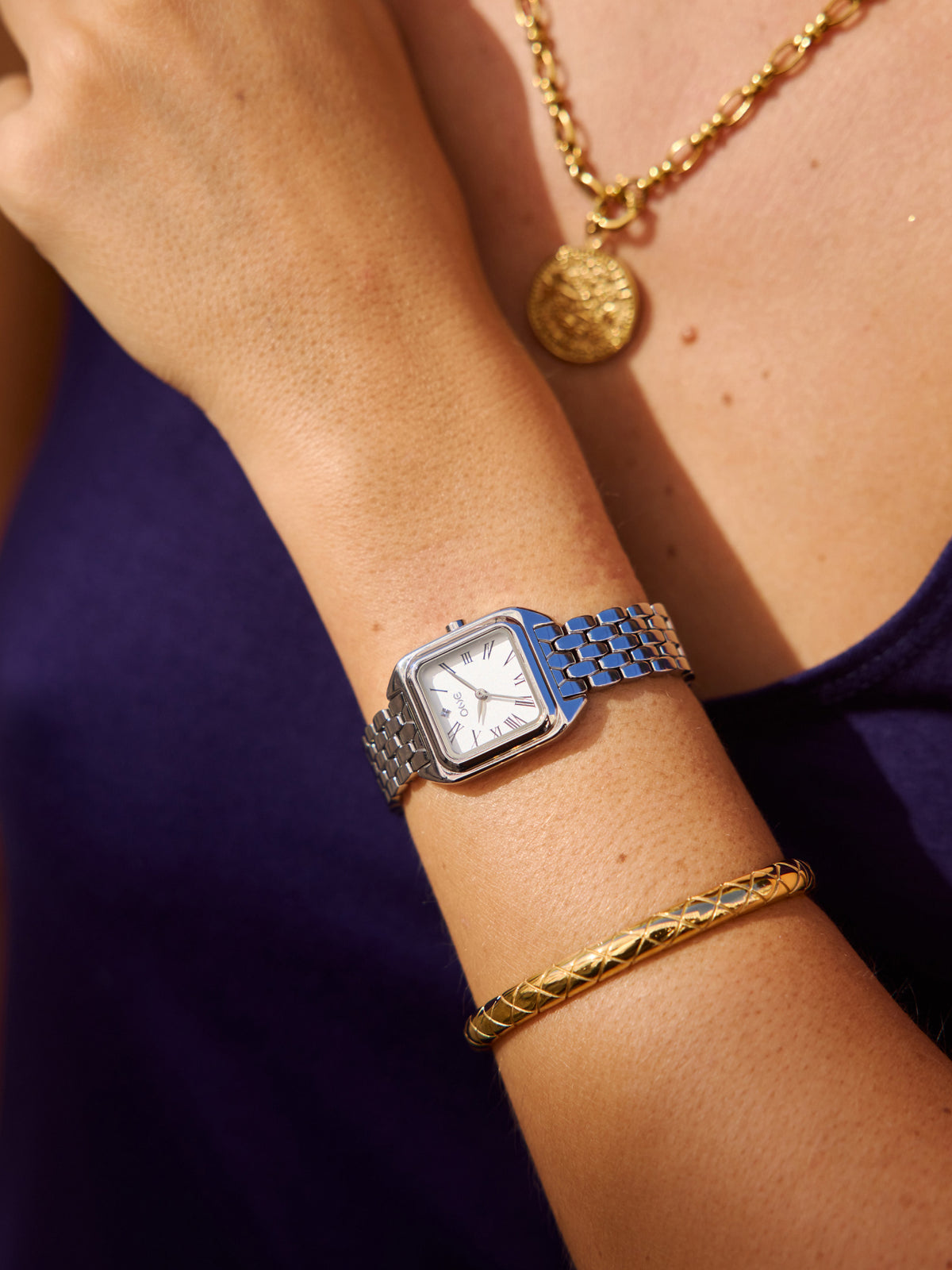 One Majesty Silver Watch