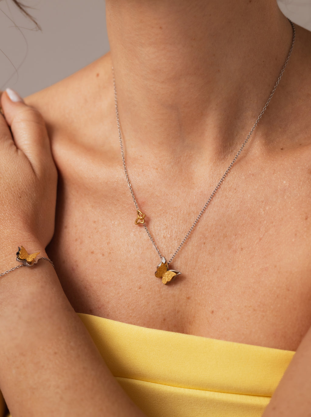 Colar One Butterfly Duo - OJBN01SG