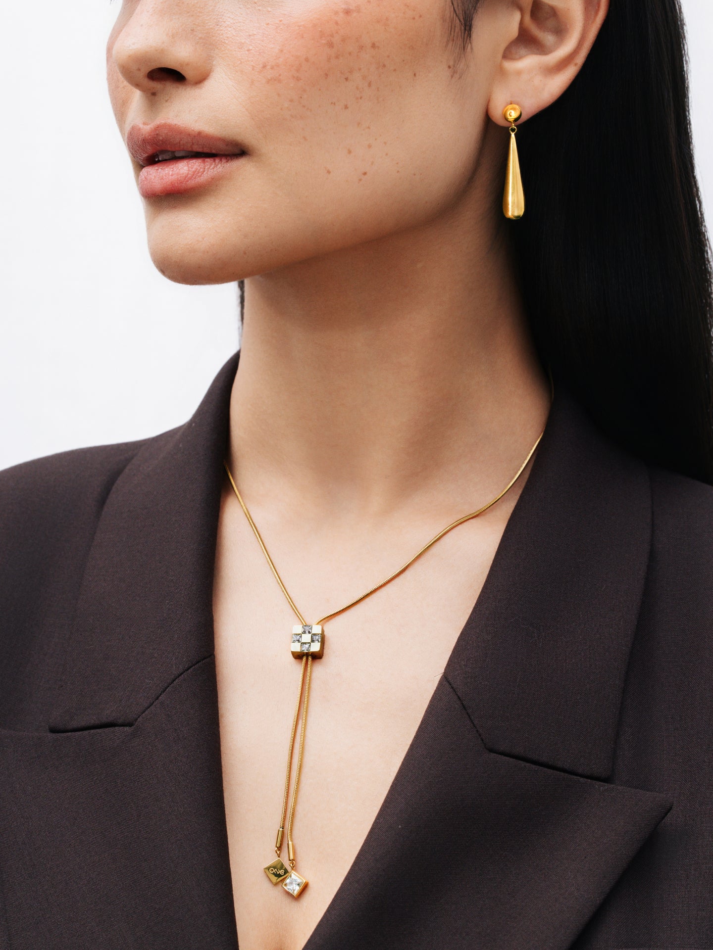 Colar One Senhora Chess Long Gold - OJCHN02G