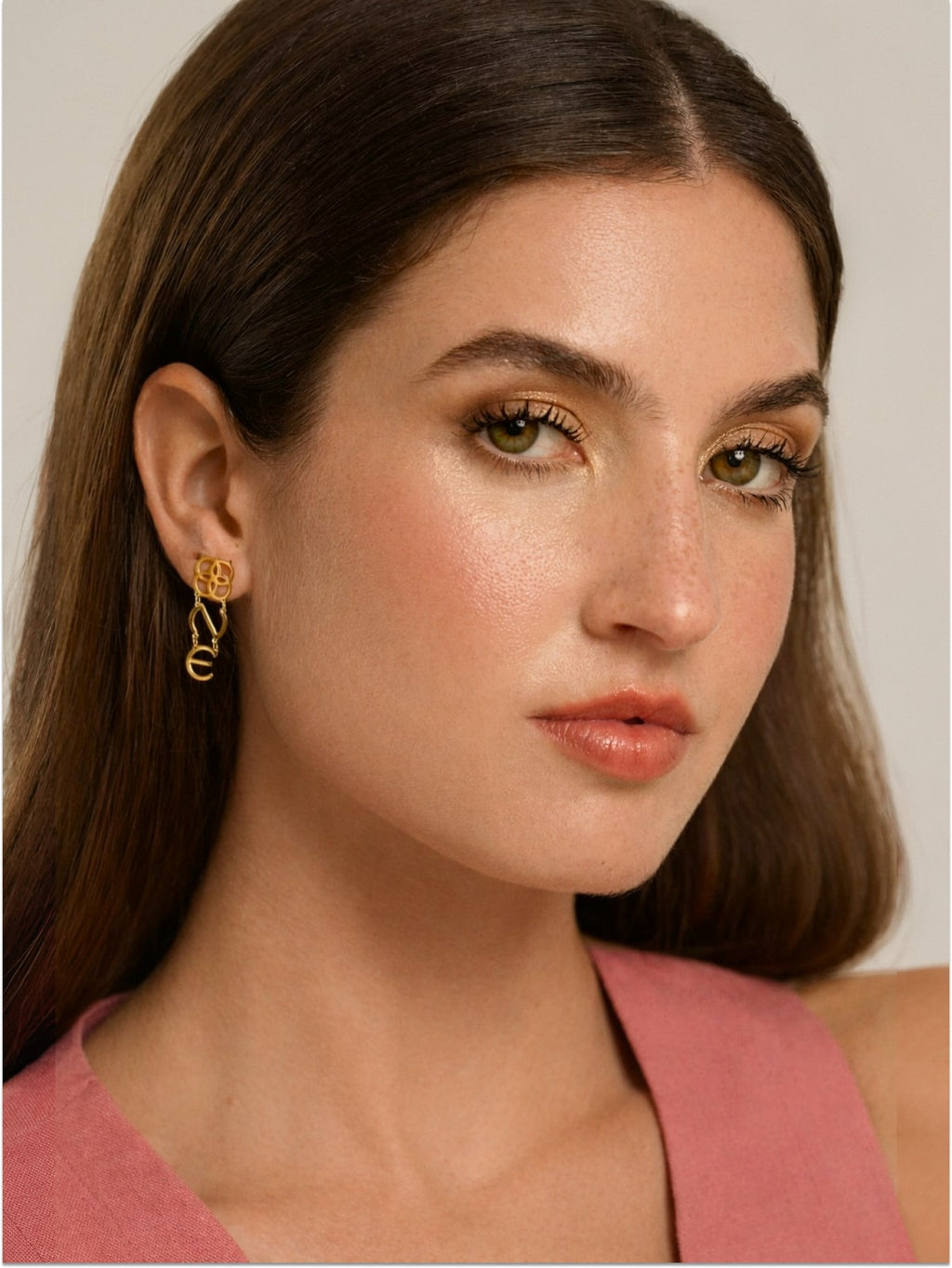 Brincos One Iconic Script - OJICE02G