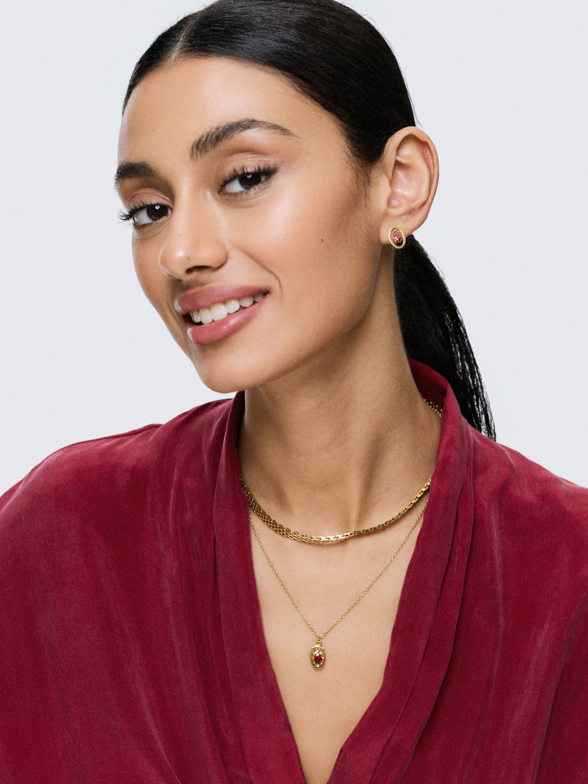 Set Collar y Pendientes One Birthstone Enero