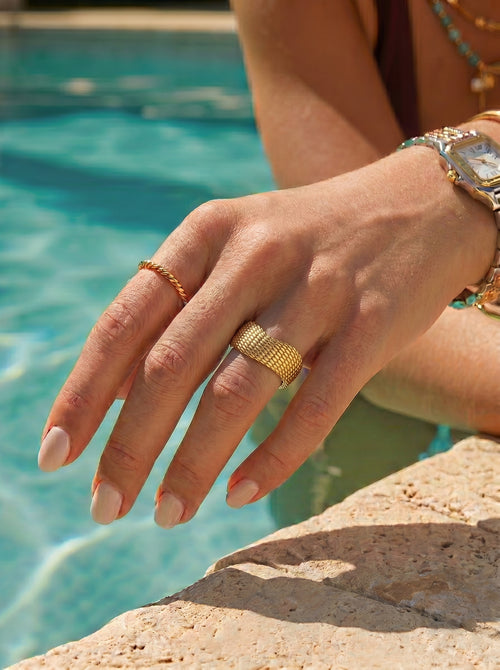 ONE Bold 13 Gold Ring